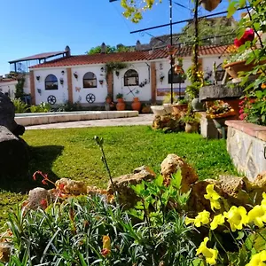 Casa Proyecto Pepe Bravo - Arte De Manos Y Corazon Alozaina